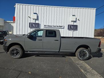New 2026 RAM 3500 Tradesman Crew Cab 4x4 8' Box