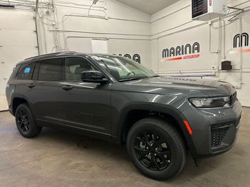 New 2026 Jeep Grand Cherokee L Laredo Altitude 4x4