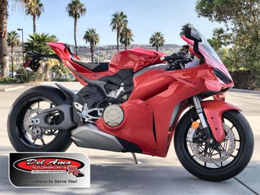 New 2026 Ducati PANIGALE V4 