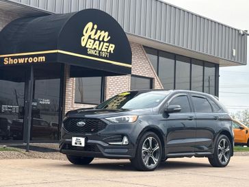 Used 2023 Ford Edge ST