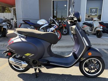 2025 Vespa Primavera 150 Tech