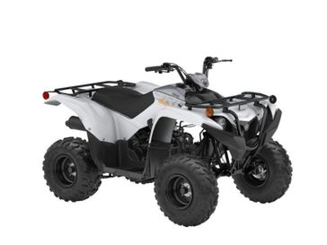 2023 Yamaha Grizzly in a White exterior color. Parkway Cycle (617)-544-3810 parkwaycycle.com 