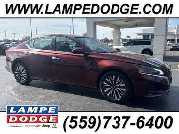 Used 2023 Nissan Altima 2.5 SV