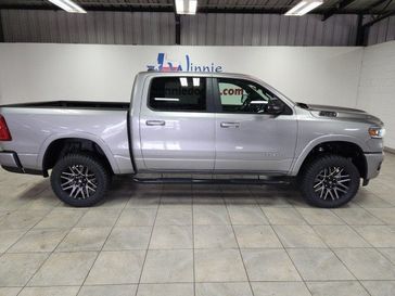 2025 RAM 1500 Lone Star Crew Cab 4x4 5'7' Box