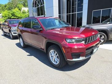 2025 Jeep Grand Cherokee L Laredo X 4x4