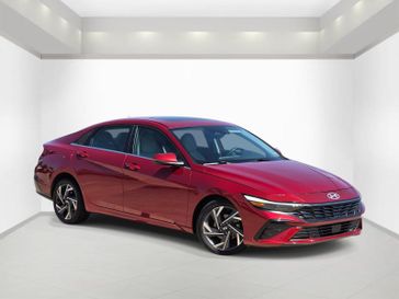 Used 2025 Hyundai Elantra Limited