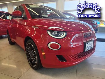New 2024 Fiat 500e Inspi(red)