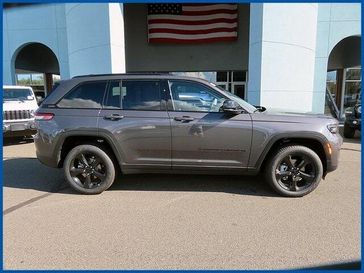 New 2025 Jeep Grand Cherokee Limited