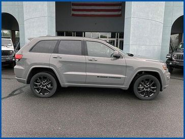 Used 2022 Jeep Grand Cherokee WK Laredo X