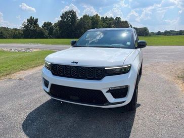 Used 2025 Jeep Grand Cherokee Summit