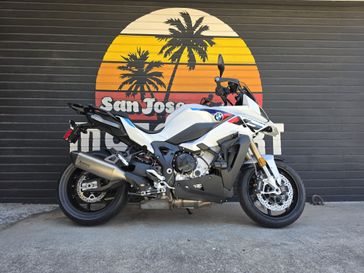 2026 BMW S 1000 XR