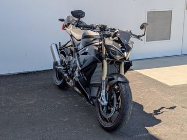 2026 BMW S 1000 R