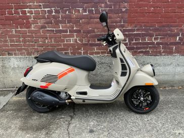 2024 Vespa GTV 300