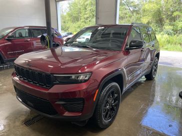 New 2025 Jeep Grand Cherokee Altitude X 4x4