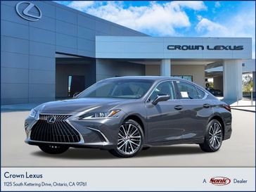 2025 Lexus ES 350