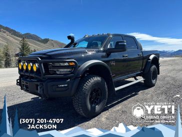 New 2025 RAM 2500 Big Horn Crew Cab 4x4 6'4' Box