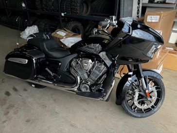 2025 Indian Motorcycle Challenger Limited with 112 and Powerband Audio Package