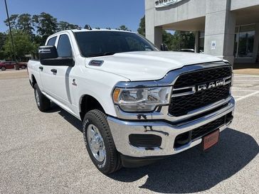 2024 RAM 2500 Tradesman Crew Cab 4x4 6'4' Box