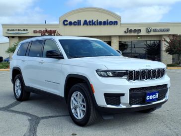 New 2026 Jeep Grand Cherokee L Laredo 4x2