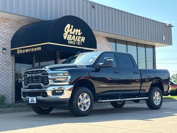 New 2025 RAM 2500 Big Horn Crew Cab 4x4 6'4' Box
