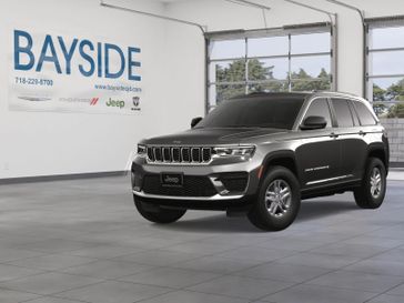 2025 Jeep Grand Cherokee Laredo 4x4