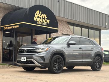 Used 2021 Volkswagen Atlas Cross Sport 3.6L V6 SE w/Technology