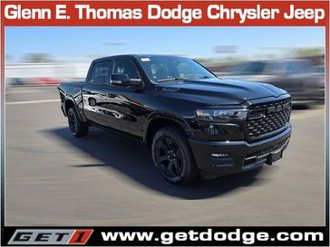New 2025 RAM 1500 Big Horn Crew Cab 4x2 5'7' Box