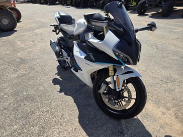 Used 2024 CFMOTO 450SS NEBULA WHITE 