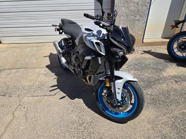 NEW 2025 YAMAHA MT10 
