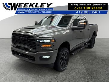 New 2026 RAM 2500 Black Express Crew Cab 4x4 6'4' Box