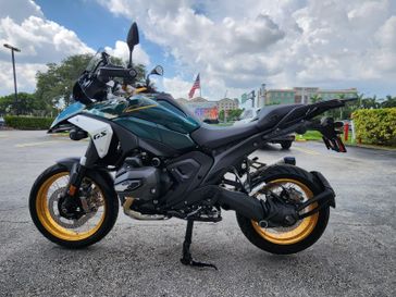 AURELIUS GREEN METALLIC