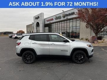 New 2026 Jeep Compass Latitude Altitude 4x4