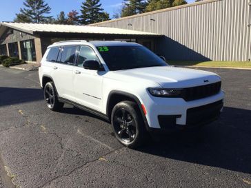 Used 2023 Jeep Grand Cherokee L Altitude