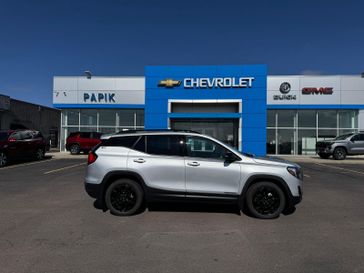 Used 2021 GMC Terrain SLT