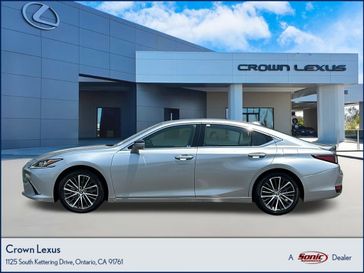Used 2023 Lexus ES 300h