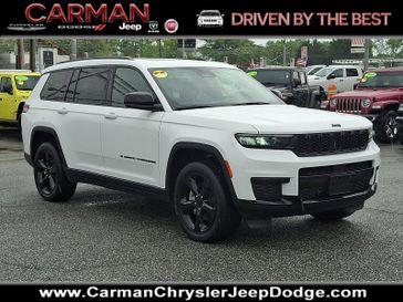 Used 2023 Jeep Grand Cherokee L Altitude 4x4