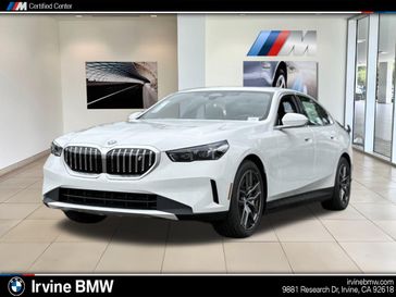 Alpine White
