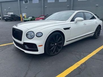 Used 2021 Bentley Flying Spur V8