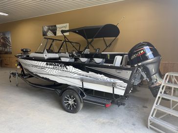 New 2026 SMOKERCRAFT ADV178DC 
