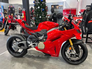 2025 Ducati Panigale V4 S 