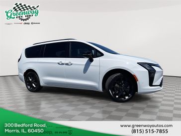 New 2027 Chrysler Pacifica Limited Awd
