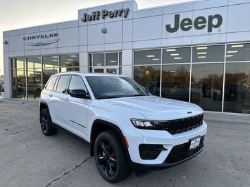 2025 Jeep Grand Cherokee Altitude X 4x4