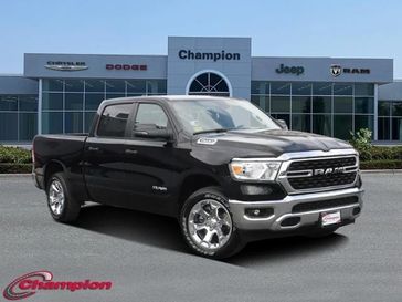 2024 RAM 1500 Big Horn Crew Cab 4x2 6'4' Box in a Diamond Black Crystal Pearl Coat exterior color and DELUXE CLOTHinterior. Champion Chrysler Jeep Dodge Ram 800-549-1084 pixelmotiondemo.com 