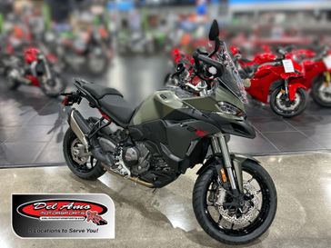 2025 Ducati MULTISTRADA V2 S 