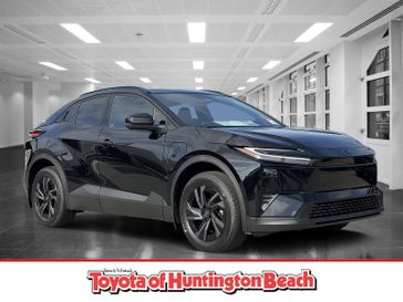 New 2026 Toyota C-HR SE