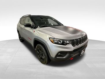 2024 Jeep Compass Trailhawk 4x4 in a Silver exterior color and Ruby Red/Blackinterior. Sheridan Motors Auto (307) 218-2217 sheridanmotors.com 