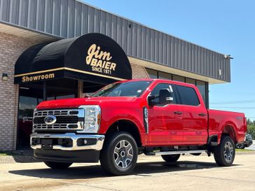 New 2025 Ford Super Duty F-250 SRW XLT