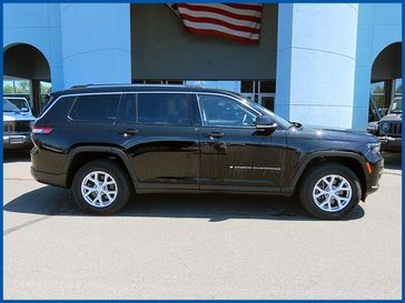 Used 2023 Jeep Grand Cherokee L Limited