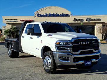 New 2026 RAM 3500 Big Horn Crew Cab Chassis 4x4 60' Ca