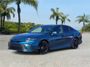 Used 2026 Toyota Camry SE (Natl)